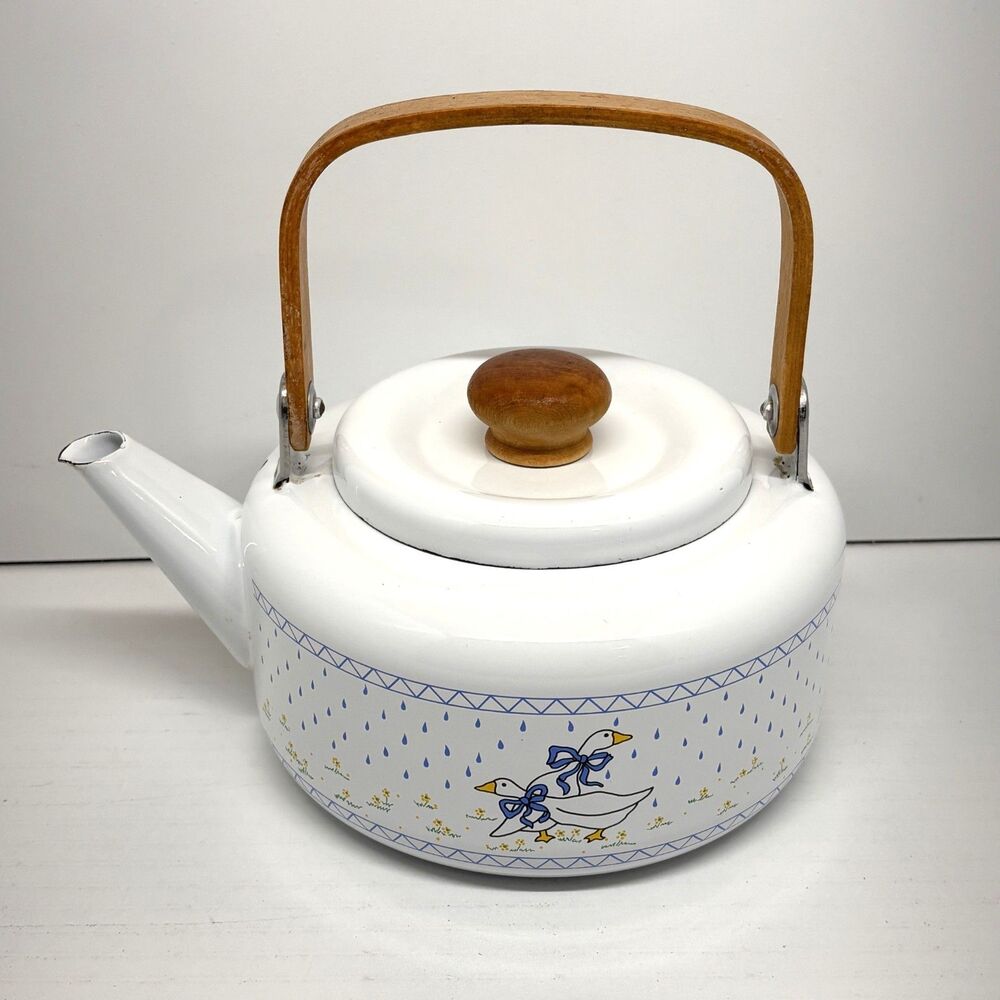 Vintage 80s Goose Tea Kettle Pot w/ Lid Enamelware Country Kitchen Cottage Core